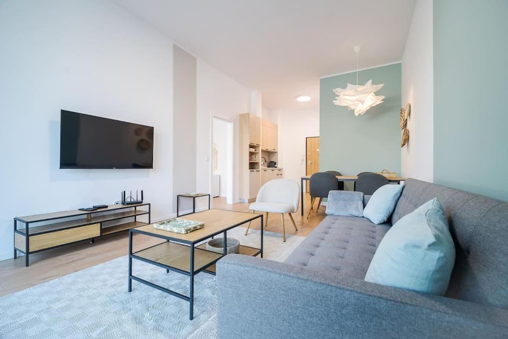 Mycampus 1 Bdrm, Stay 4, Free Parking, Garden, Self Check-In Софія Екстер'єр фото